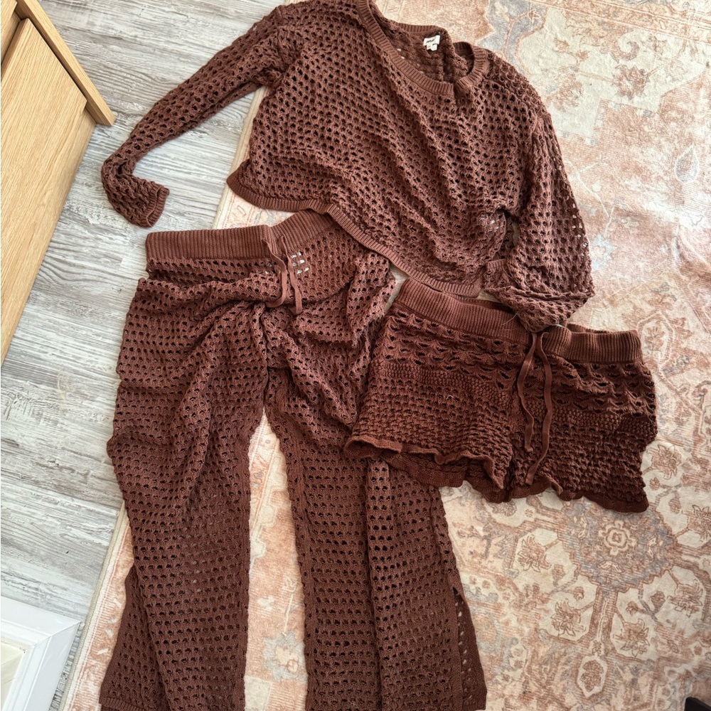 Aerie Brown crochet set